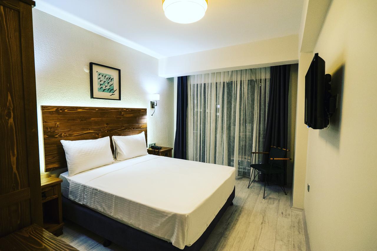 8 Rooms Hotel Gelibolu Exterior foto